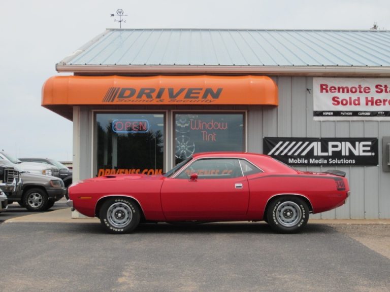 Classic Car Audio Upgrade For This 1970 Cuda!