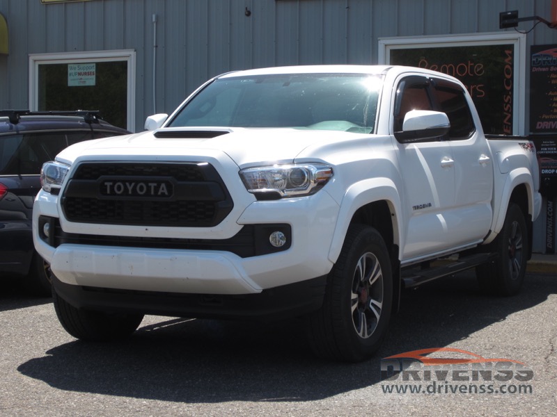 Negaunee Client Adds 2018 Toyota Truck Accessories